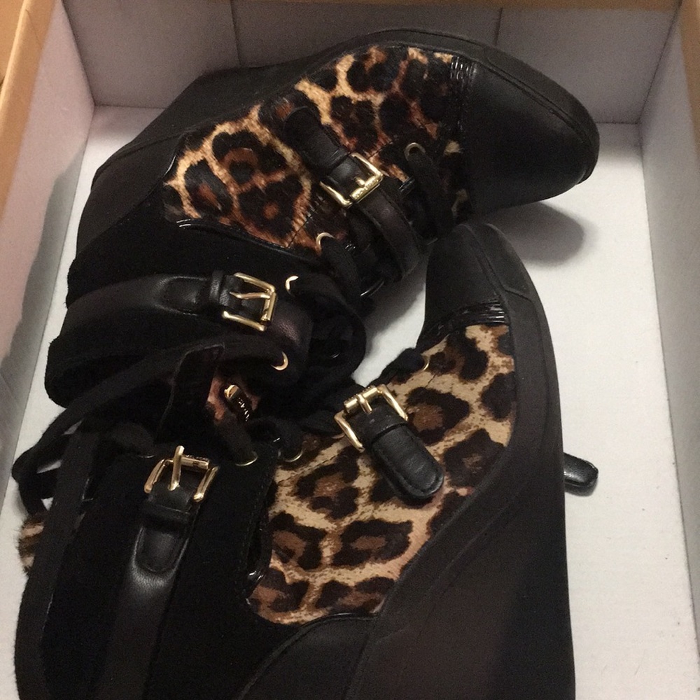 Ladies Michael Kors Sneaker heels